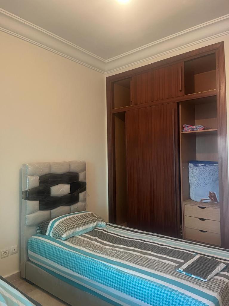 Appartement Avec Piscine Proche De La Plage モハメディア エクステリア 写真